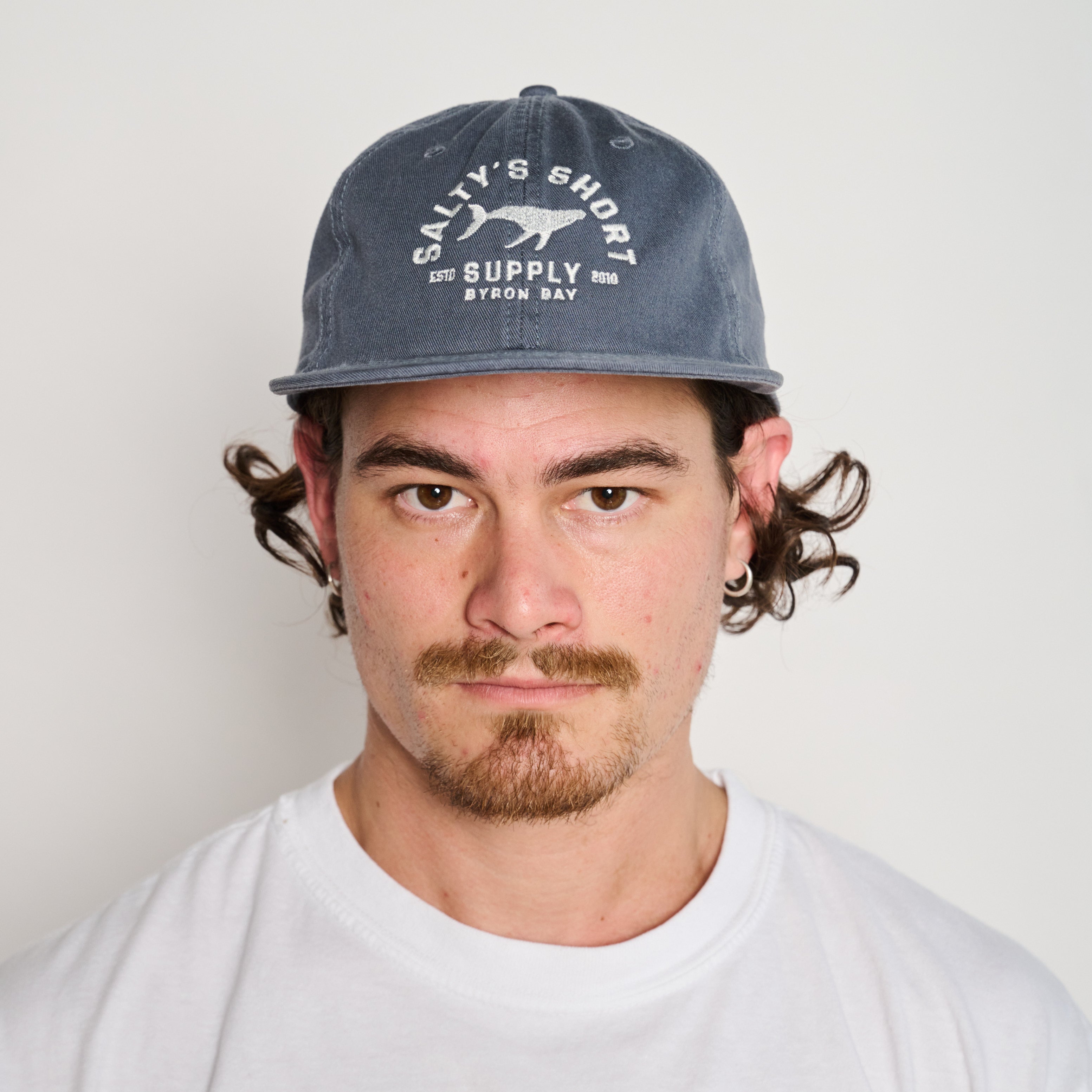 WHALE CAP NAVY